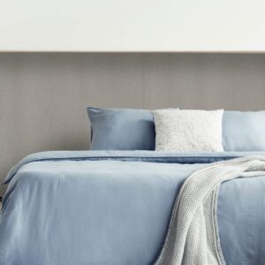 NE51 Tissu argent brossé clair